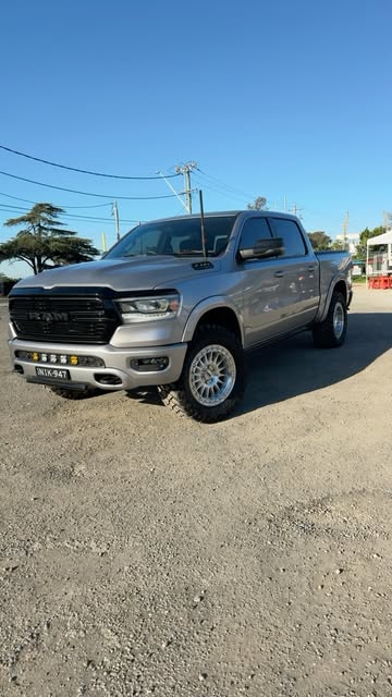 RAM 1500 sitting on a fresh setup 🔥